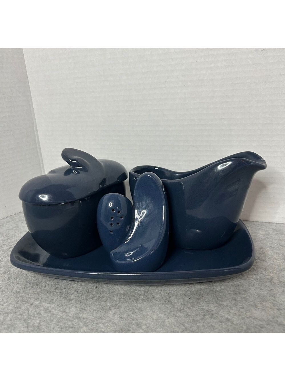 Frankoma Pottery 5 Piece Ceramic Set-Salt/Pepper, Gravy Boat, Creamer, Plate 9x4